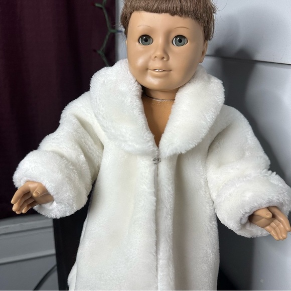 Vintage 1996 Fibrecraft Materials American Girl Doll Size 18” Faux Fur Coat - Picture 6 of 16